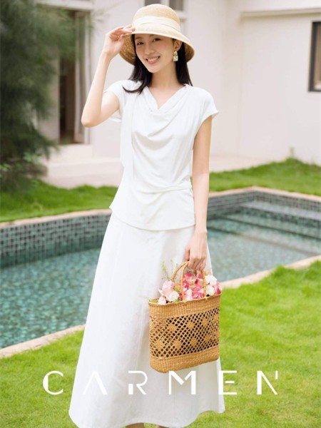 卡蔓(CARMEN)女装品牌2026年夏季最新产品展示