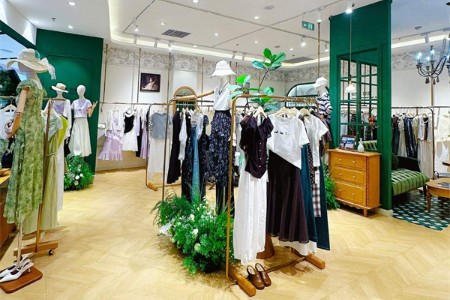 朵以(Duoyi)女装品牌2026年最新企业形象展示