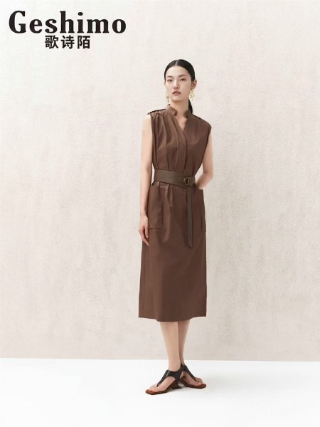 歌诗陌女装品牌2026年夏季最新产品展示
