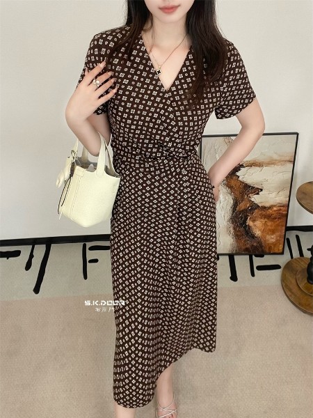 石库门(S.K.Door)女装品牌2026年夏季最新产品展示