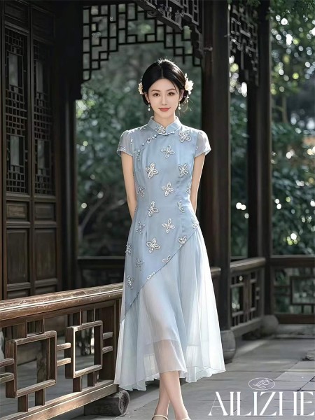 艾丽哲(Ailizhe)女装品牌2026年夏季新中式连衣裙