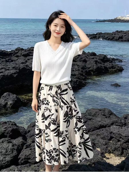 底色(Dins)女装品牌2026年夏季最新产品展示