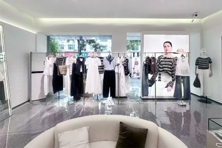 JUST&TH女装品牌最新企业形象展示