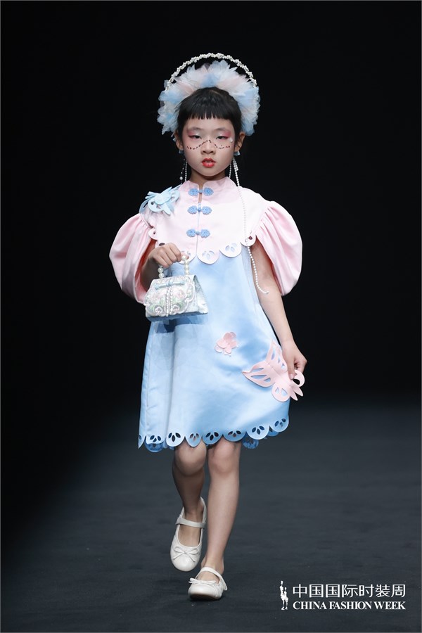 婴二代品牌2026年新品发布会非遗国际时装周系列