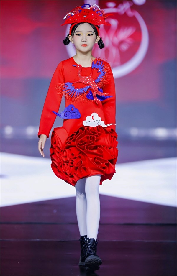 婴二代品牌2026年新品发布会非遗国际时装周系列